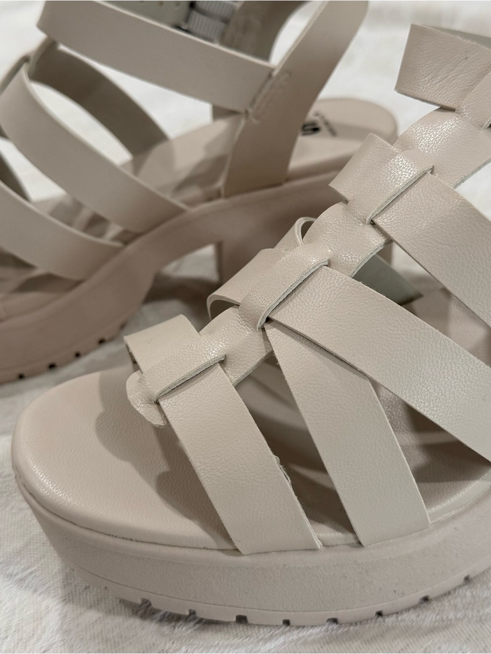 SO Beige Strappy Platform Sandals